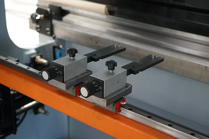 DX-TP10S Hydraulic Press Brake Machine2